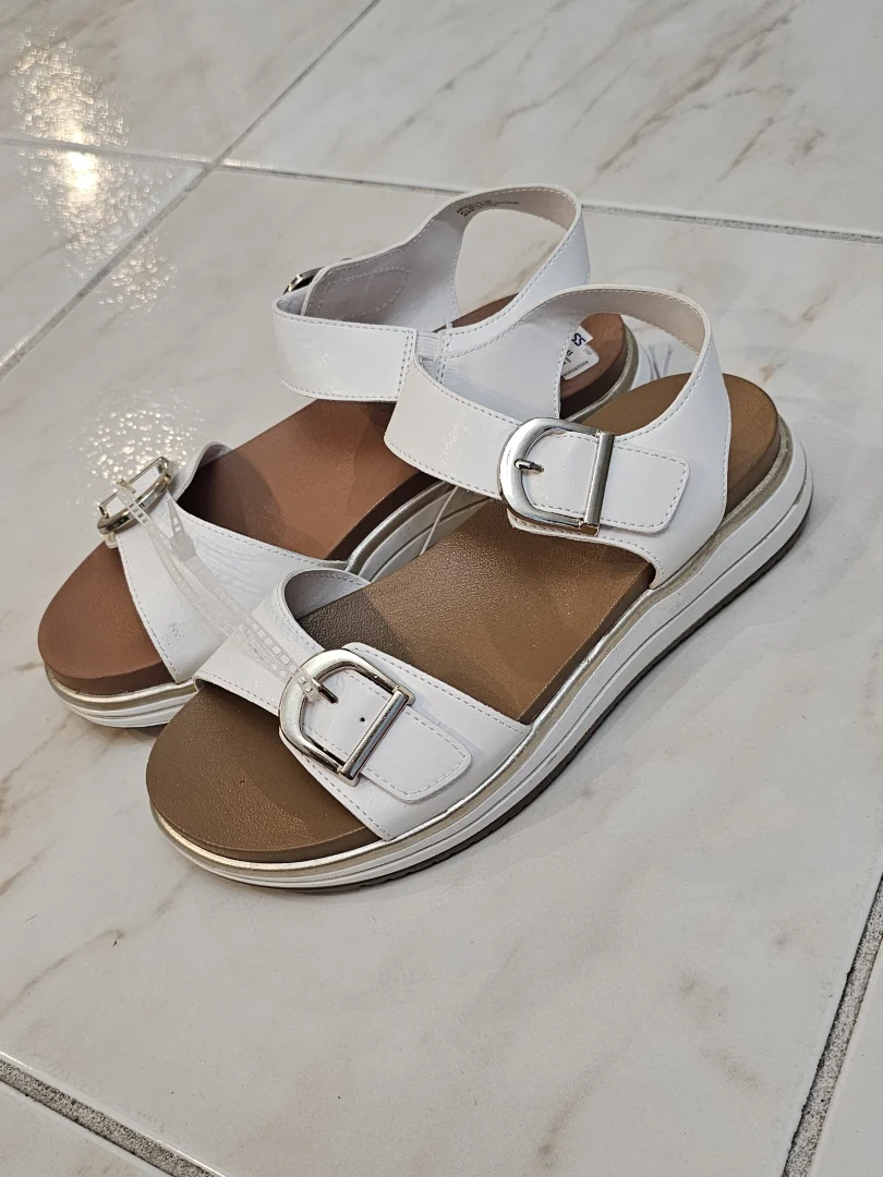 SANDALIAS BLANCAS SDL123