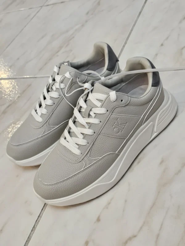 TENIS CALVIN KLEIN GRISES TN73