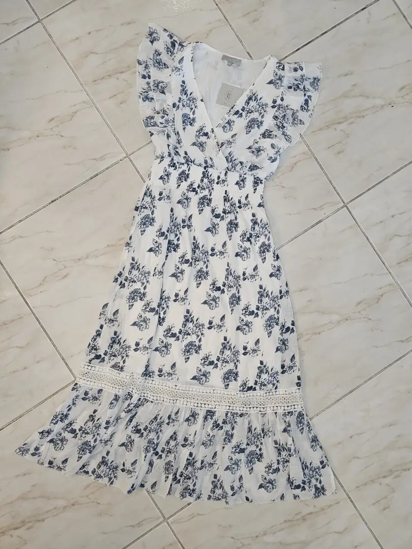 VESTIDO BLANCO CON FLORES VTD190