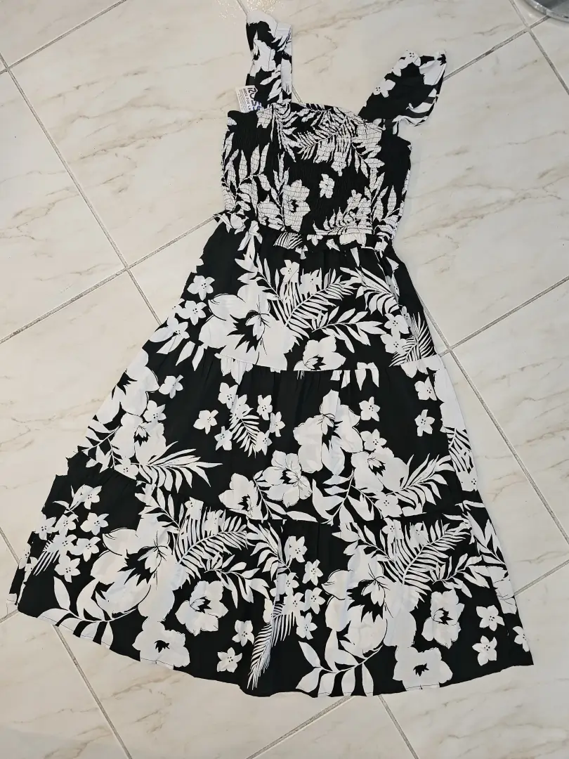 VESTIDO NEGRO Y BLANCO VTD186