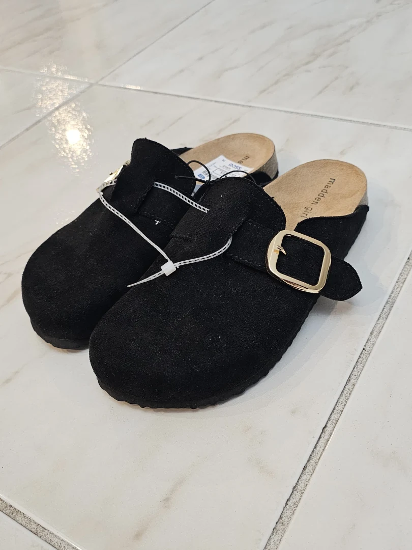 ZUECOS MADDEN GIRL NEGROS SDL115