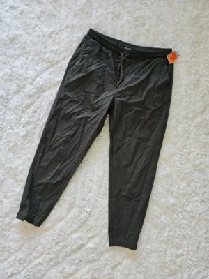 JOGGER VERDE JGG39