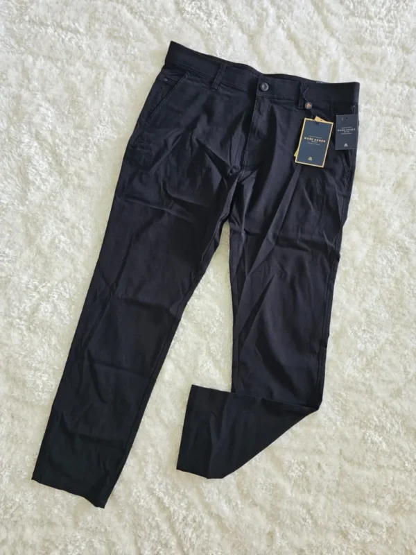 PANTALÓN NEGRO PTN106