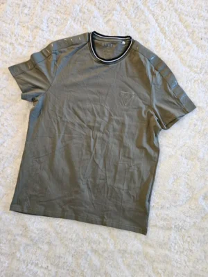 PULLOVER GUESS VERDE PLV271