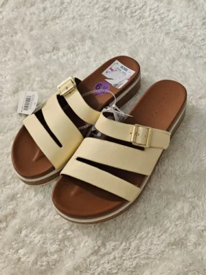 SANDALIAS AMARILLAS SDL174