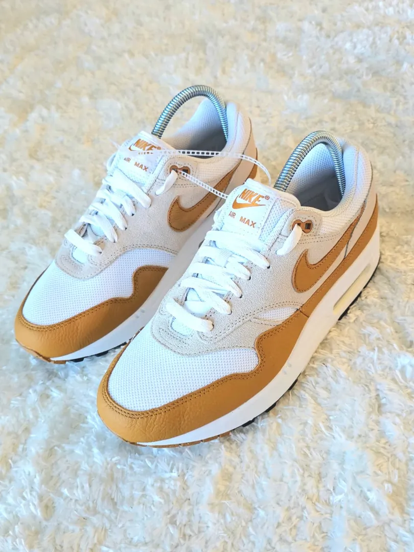 TENIS NIKE BLANCOS TN104