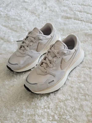 TENIS NIKE BLANCOS TN88