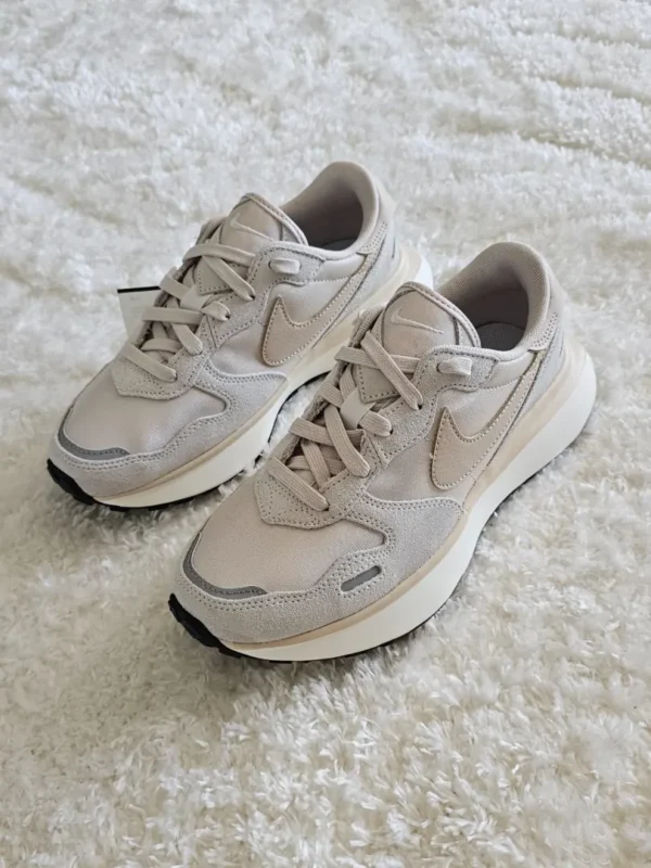 TENIS NIKE BLANCOS TN88