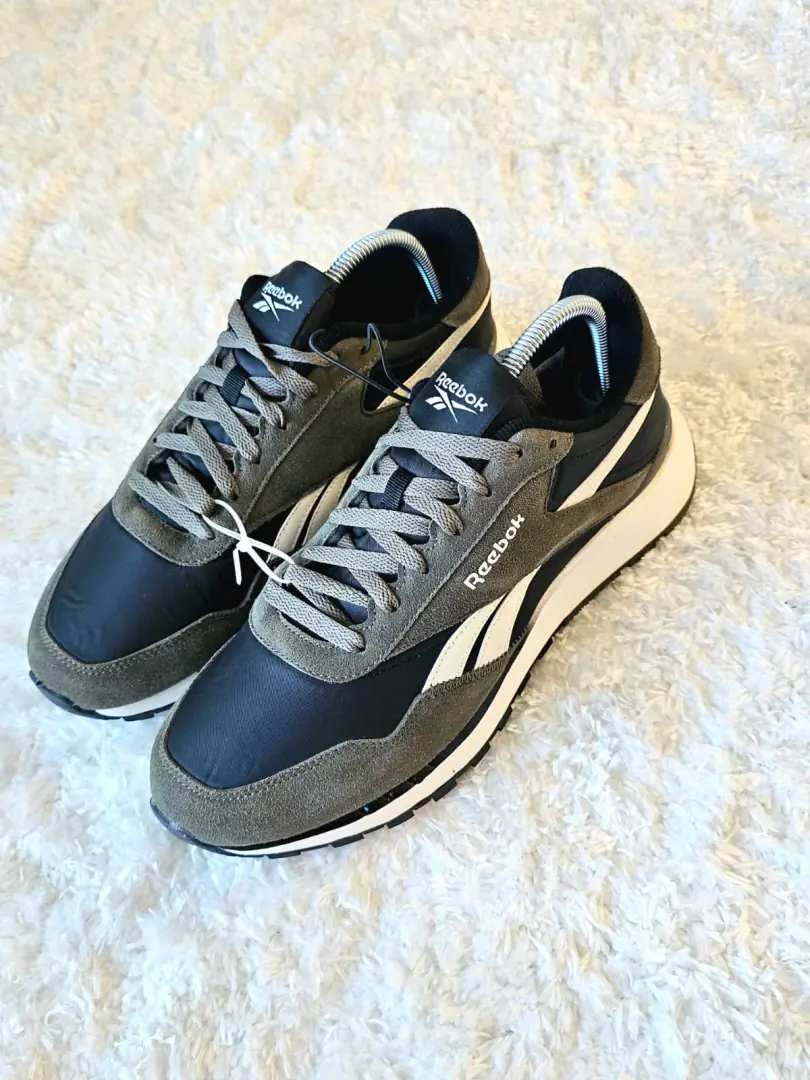 TENIS REEBOK NEGROS TN105