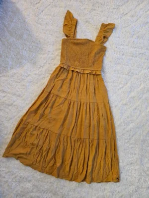 VESTIDO AMARILLO VTD233
