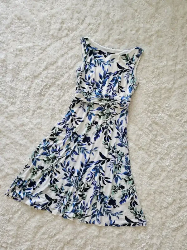 VESTIDO BLANCO HOJAS AZULES VTD252