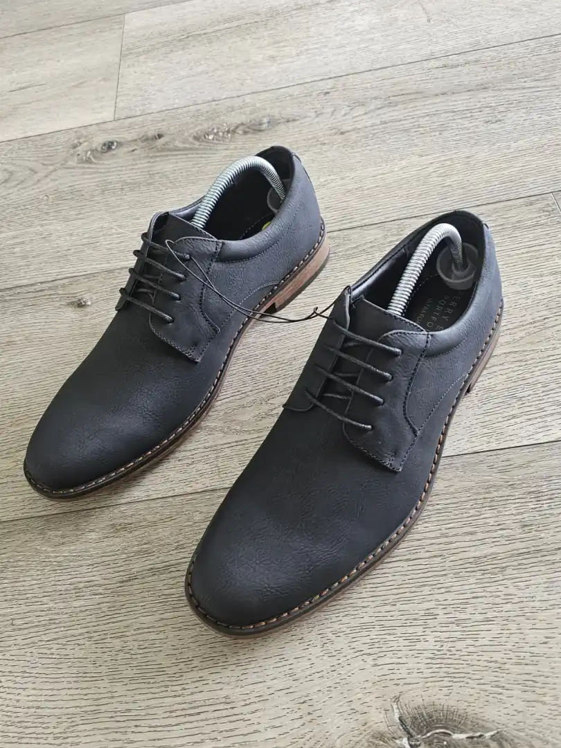 ZAPATOS NEGROS ZPT128