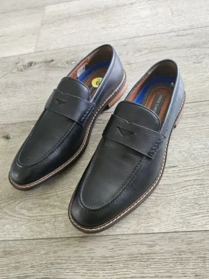 ZAPATOS NEGROS ZPT129