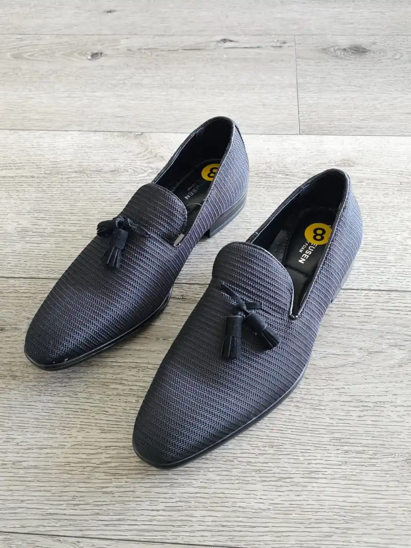 ZAPATOS NEGROS ZPT136
