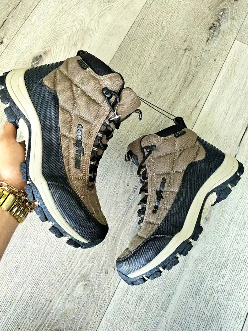 BOTAS BEIGE NEGRAS GOODYEAR BTS109
