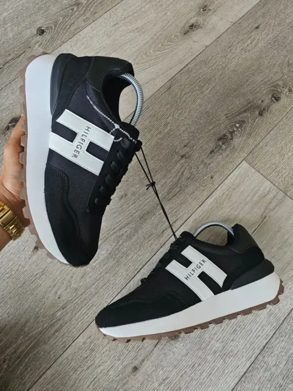TENIS HILFIGER NEGROS TN107