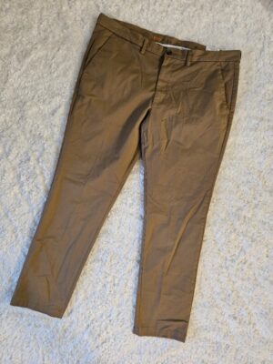 PANTALÓN MARRÓN DOKERS PTN157