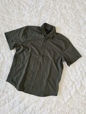 CAMISA VERDE CMS154
