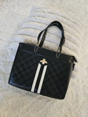 CARTERA NEGRA CTR83