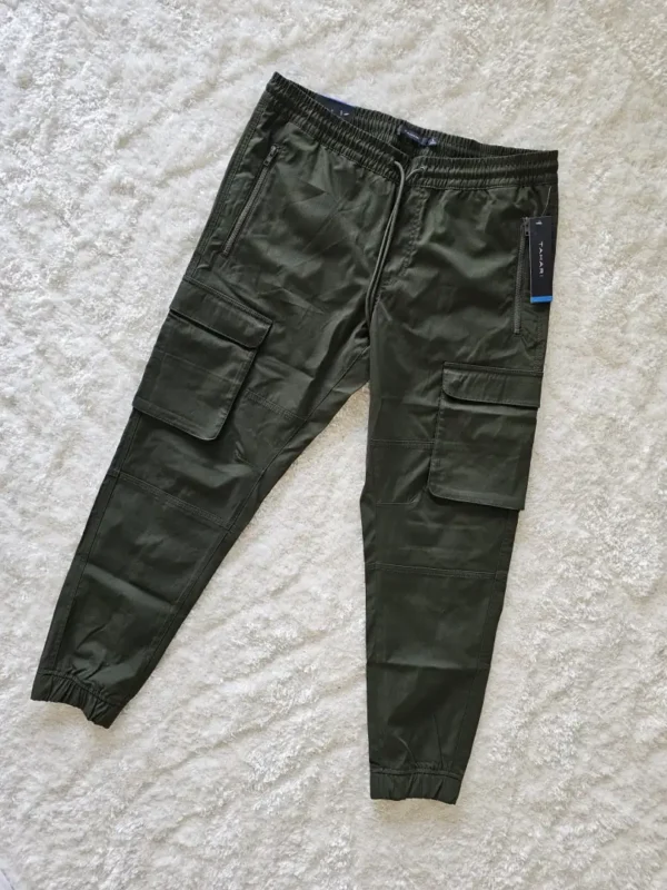 JOGGER VERDE TAHARI JGG48