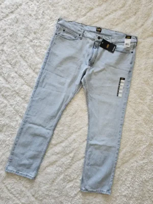 PANTALÓN DE MEZCLILLA LEE PTN145