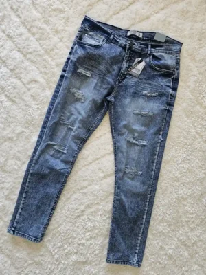 PANTALÓN DE MEZCLILLA PTN142