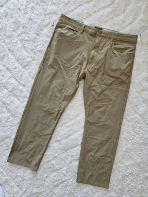 PANTALÓN MARRÓN DOKERS PTN152