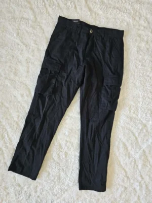 PANTALÓN NEGRO PTN122
