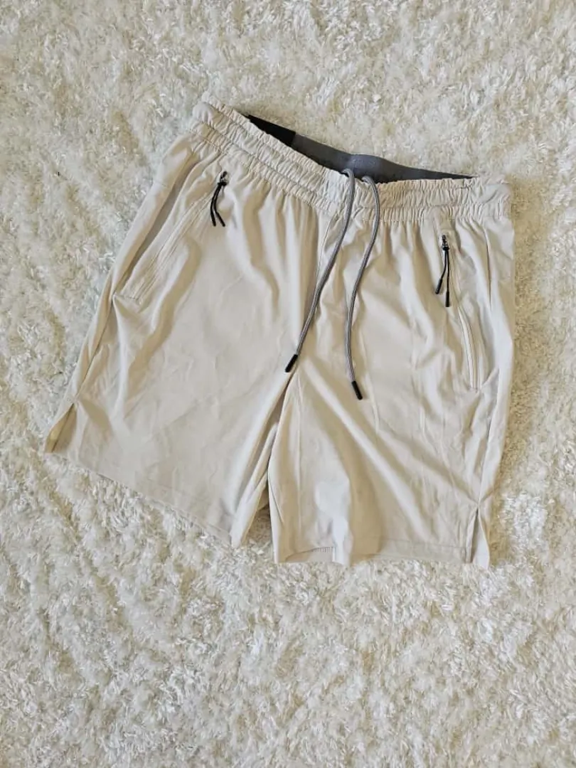 SHORT BEIGE SHT154