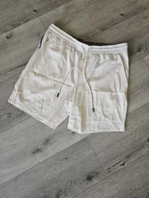 SHORT BEIGE SHT191