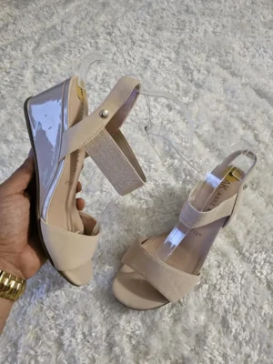 TACONES BEIGE TCN34