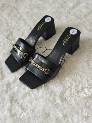 TACONES NEGROS GUESS TCN36