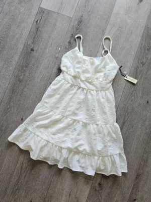 VESTIDO BLANCO VTD296