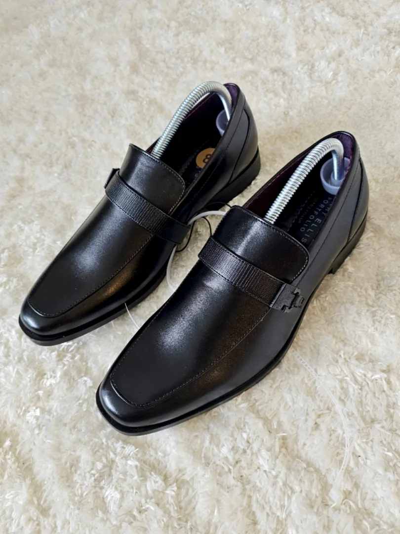 ZAPATOS NEGROS ZPT147