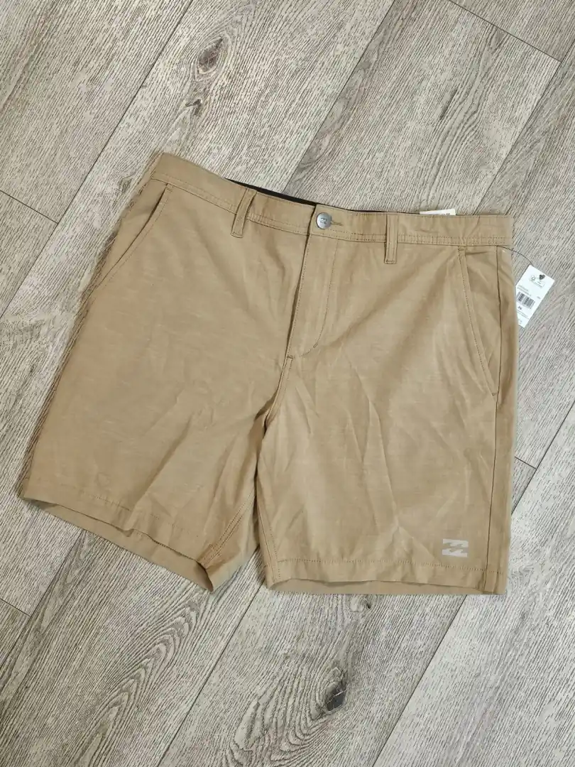 BERMUDA BEIGE BMD56