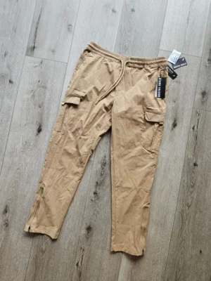 JOGGER BEIGE JGG68