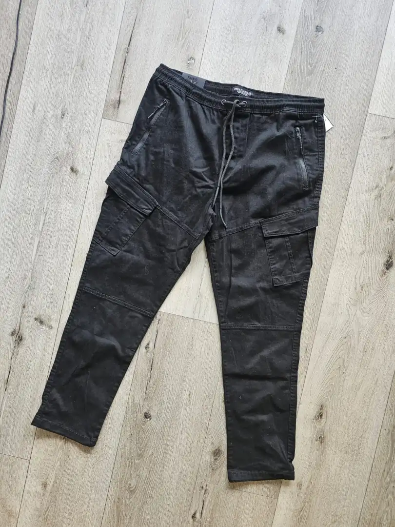 JOGGER NEGRO JGG72