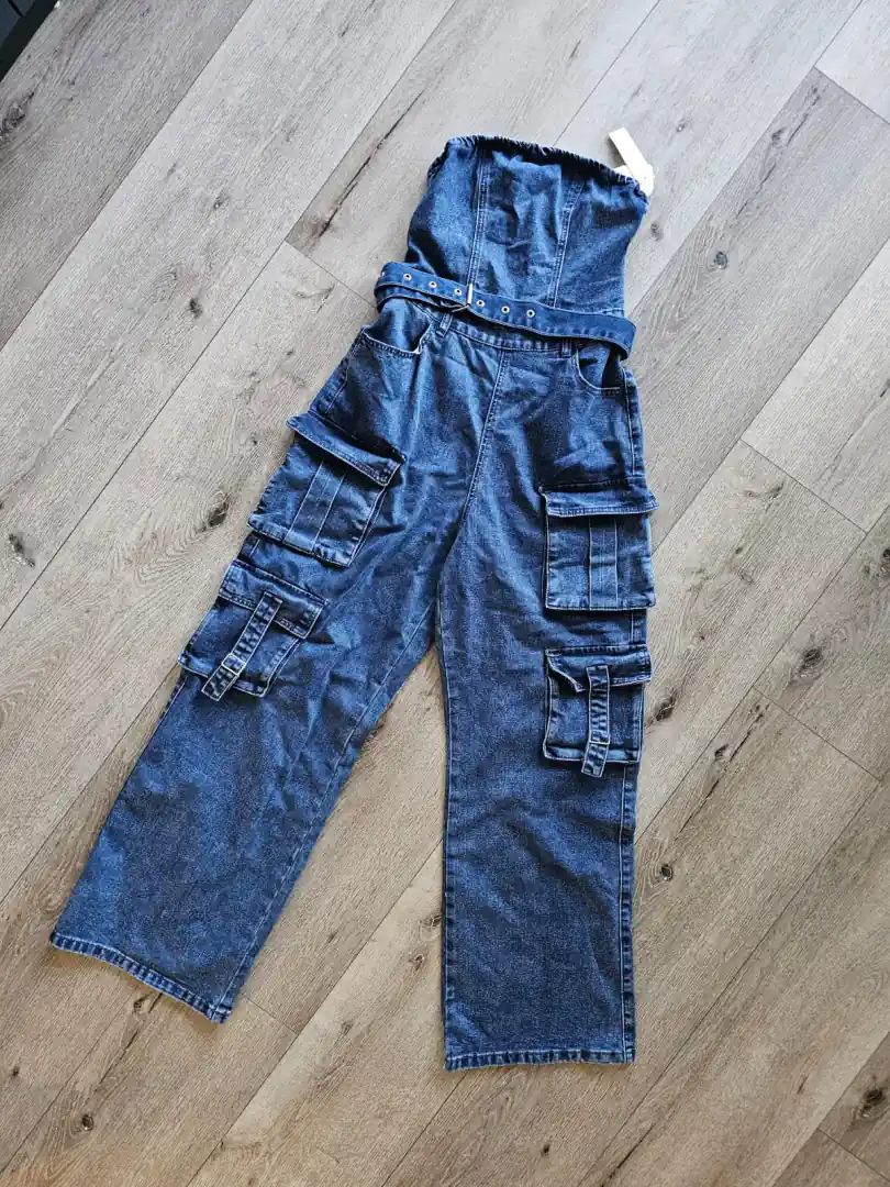 MONO ENTERIZO DE MEZCLILLA MN50