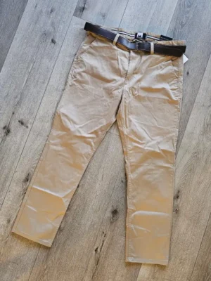 PANTALÓN MARRÓN PTN210