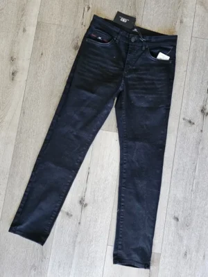 PANTALÓN NEGRO PTN200