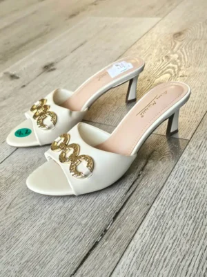 SANDALIAS BLANCAS SDL294