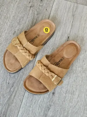 SANDALIAS MARRONES SDL301