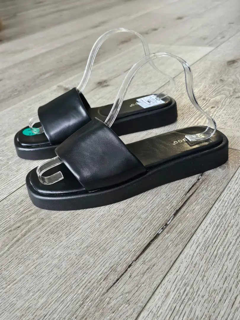 SANDALIAS NEGRAS SDL282