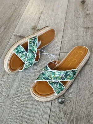 SANDALIAS VERDES SDL306