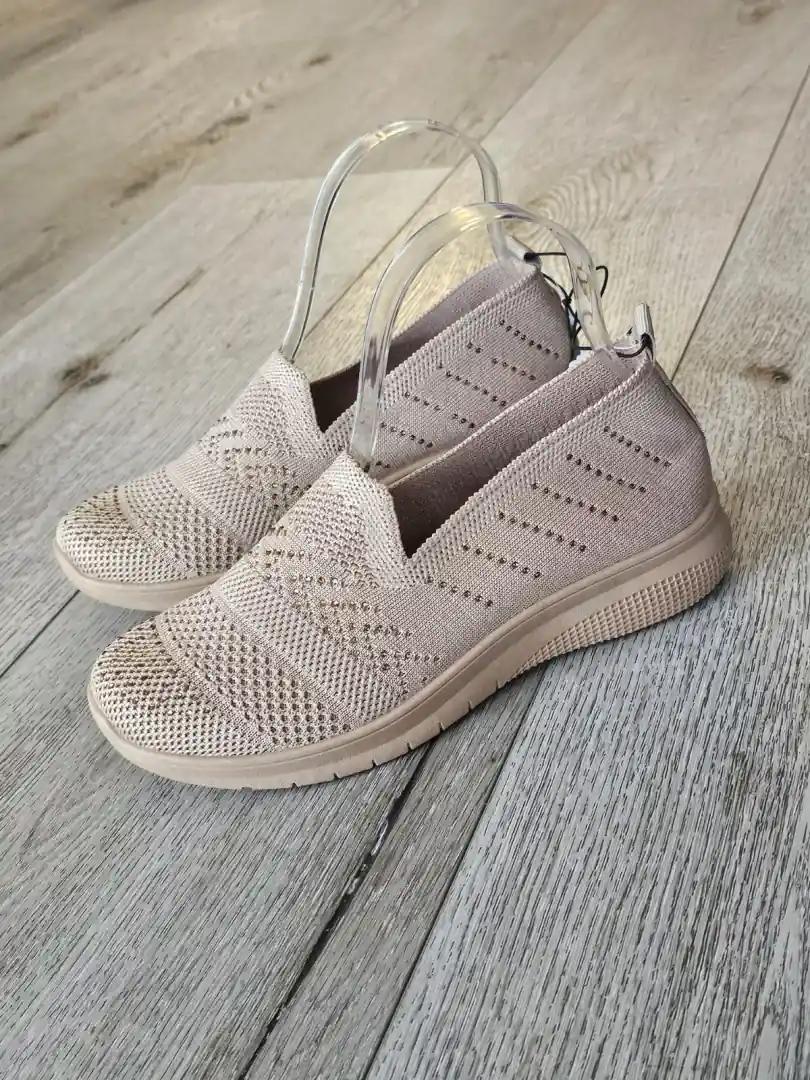 ZAPATILLAS BEIGE ZPT157