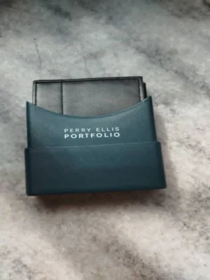 BILLETERA NEGRA PERRY ELLIS BTR47