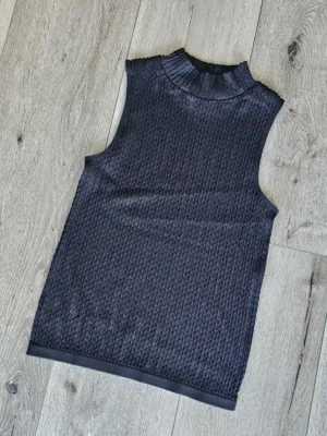 BLUSA NEGRA BLU12