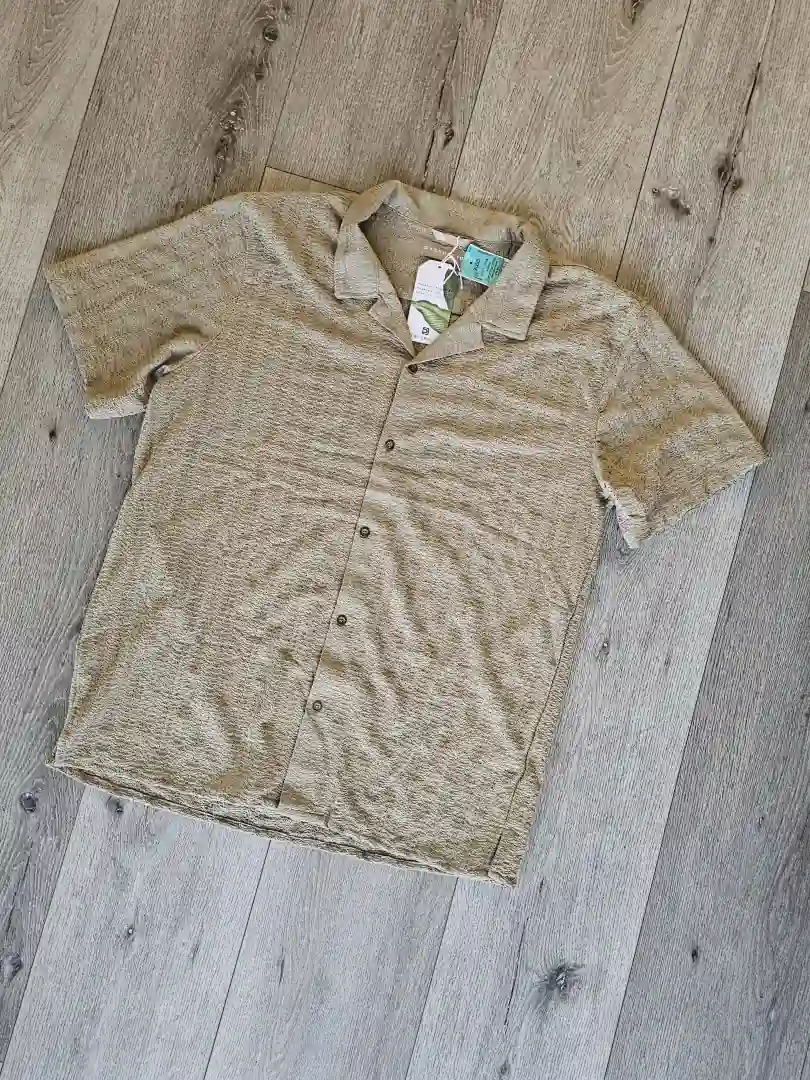 CAMISA MARRÓN CMS193