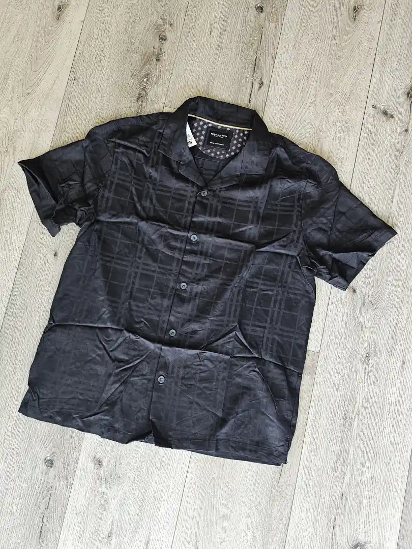 CAMISA NEGRA CMS207