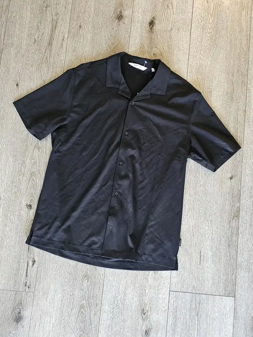 CAMISA NEGRA CMS249